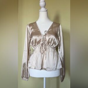 Abercrombie & Fitch Satin Nude Blouse Size XS